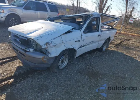 1995 Ford Ranger из США, поврежденный, VIN 1FTCR10A6SPA79864